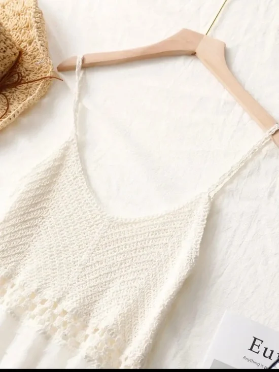 White Tiered light romantic summer Tulle Dress with Crochet Bodice. Brand New ! - Picture 2 of 3